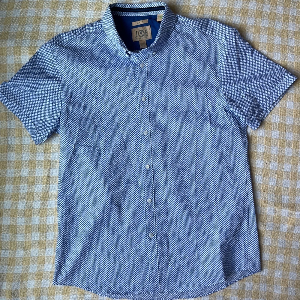 Joseph Abboud Blue and White Casual Button Down Shirt